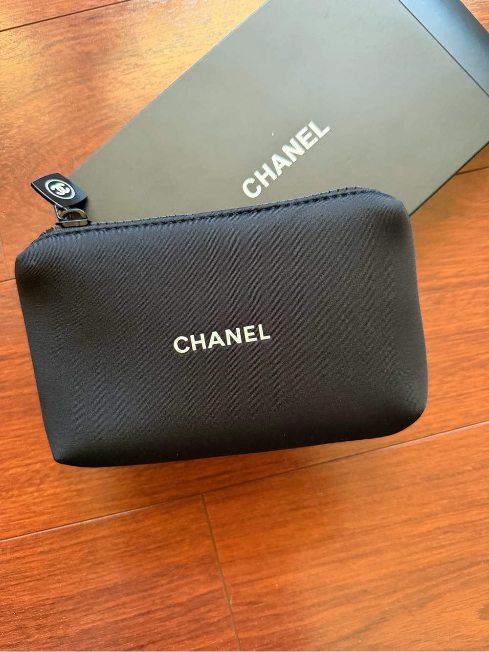 GWP CHANEL Black Logo Zip Cosmetic Case